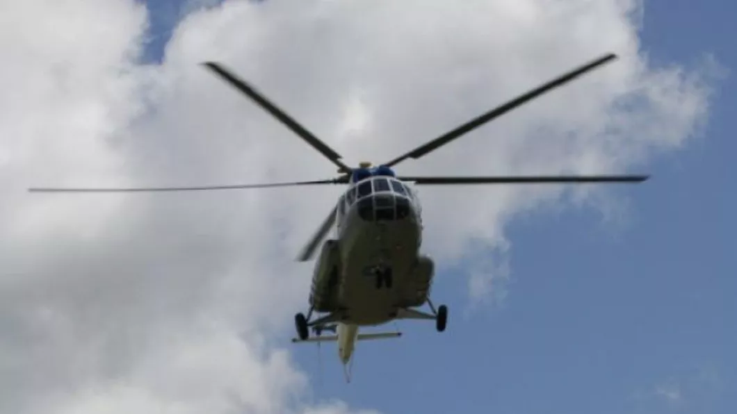 Un elicopter cu 16 persoane la bord s-a prăbuşit în peninsula Kamceatka în apropiere de un lac