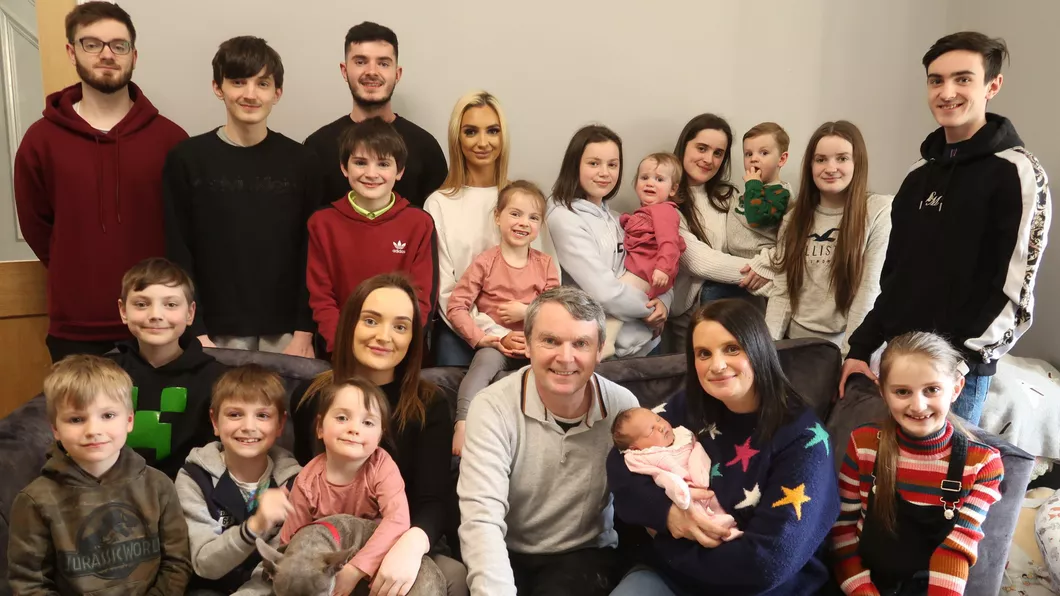 Cea mai numeroasă familie din Marea Britanie Iată cum arată o intâlnire in familie