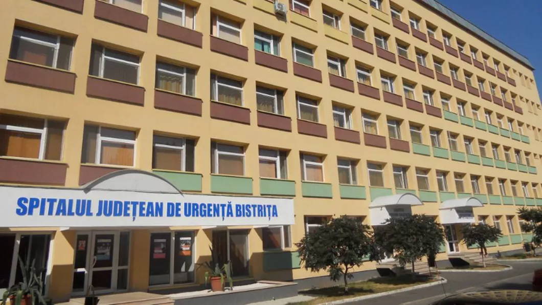 Două eleve au ajuns la UPU Bistrița după ce s-au bătut. Poliția a deschis un dosar penal