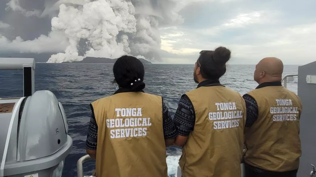Efectul erupției vulcanice din Tonga Cablul de electricitate a fost avariat și a pierdut conexiunea cu restul lumii