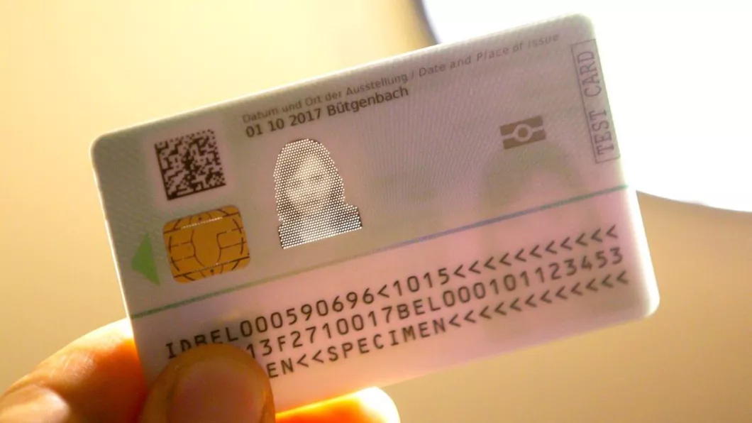 Românii vor fi obligați să aibă cărți electronice de identitate
