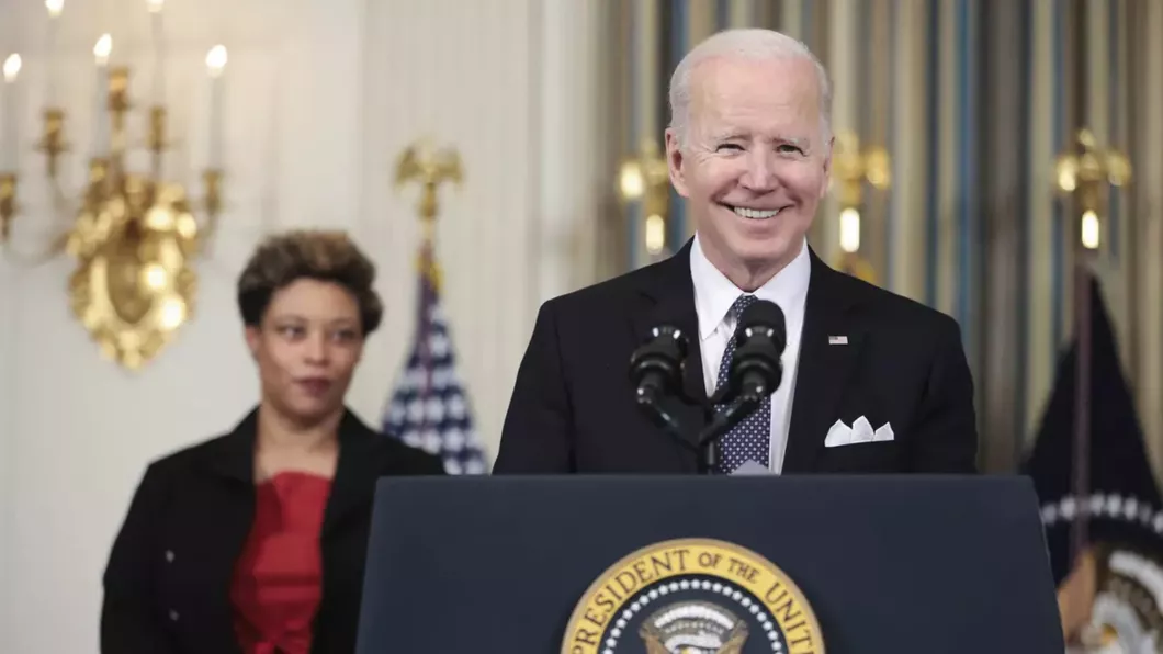 Președintele Biden a vorbit despre trupe ucrainene care se antrenează în Polonia. Care este adevărul de fapt