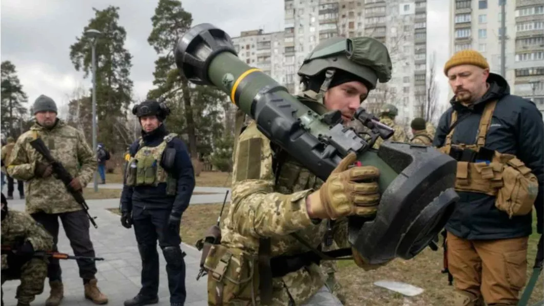 Armament NATO pentru Ucraina. Armata lui Zelenski a primit zeci de mii de rachete antitanc şi antiaeriene