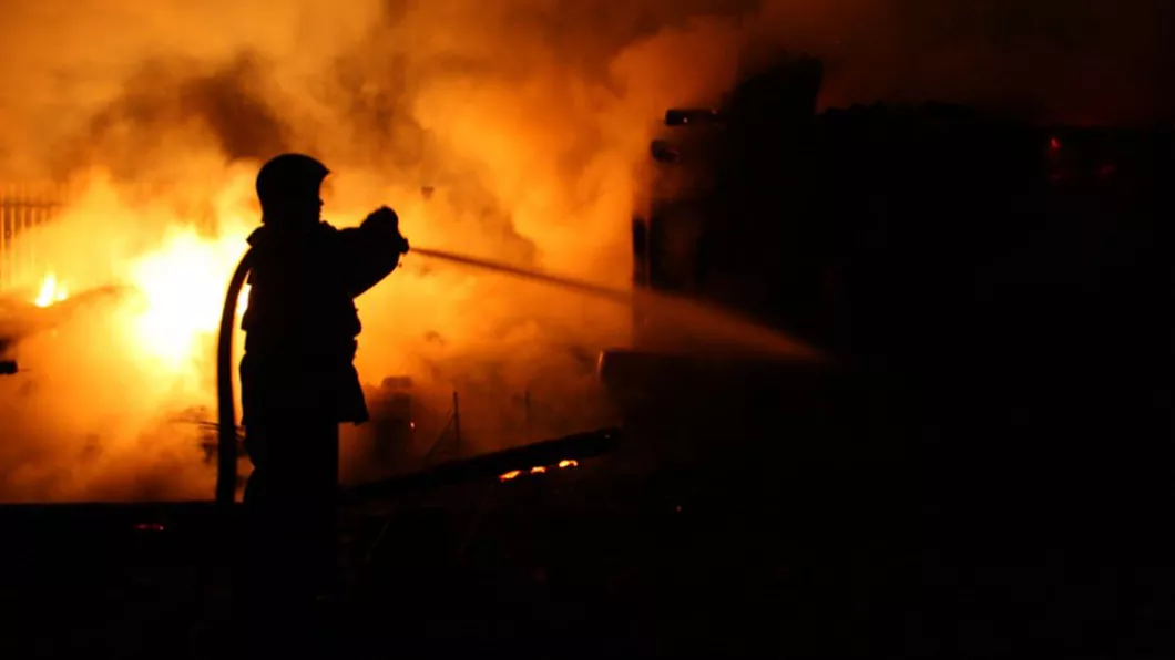 Incendiu la o locuință din Focșeasca județul Vaslui. Un copil de trei ani a murit - UPDATE