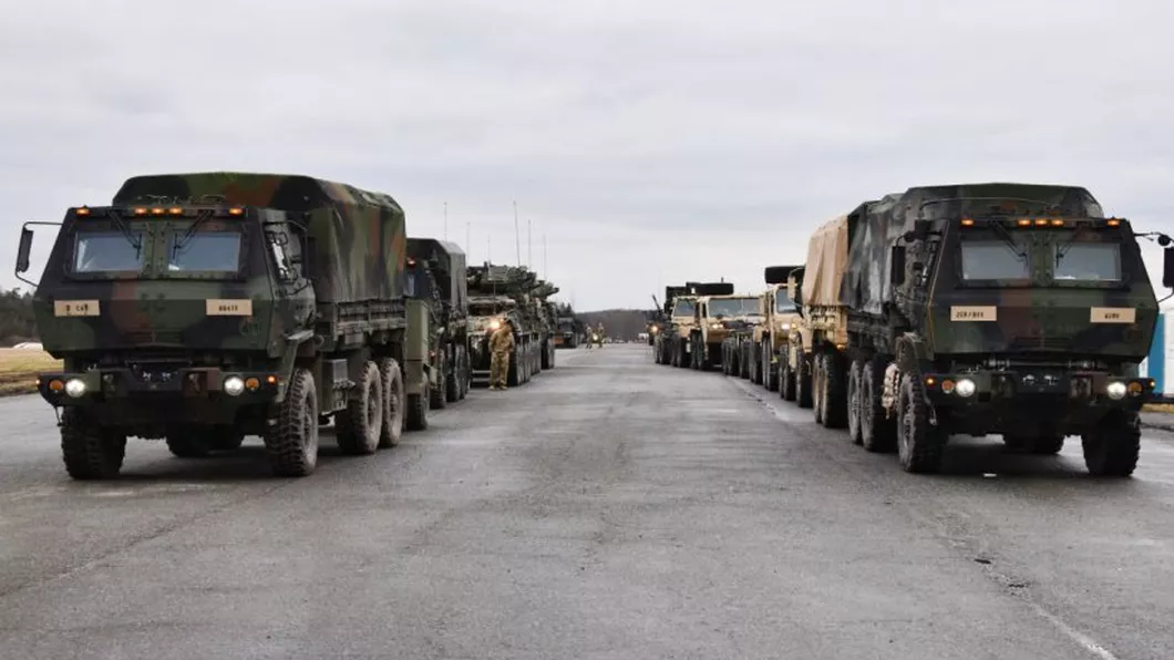 Marea Britanie va trimite vehicule blindate și sisteme de rachete anti-navă în Ucraina