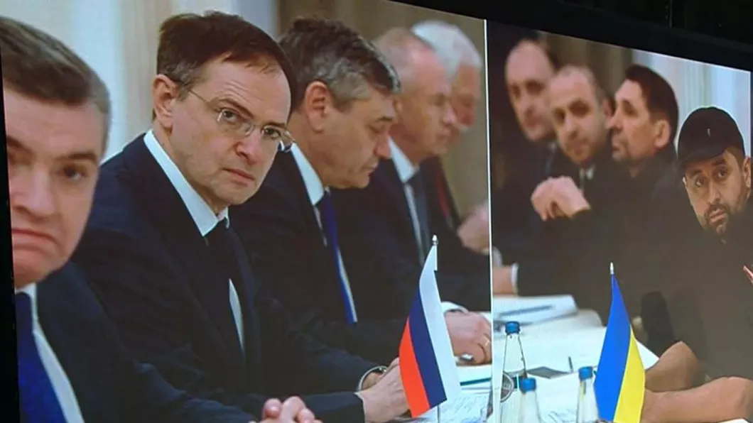 Ministrul ucrainean de Externe nu crede că negocierile de pace cu Rusia se vor încheia prea curând