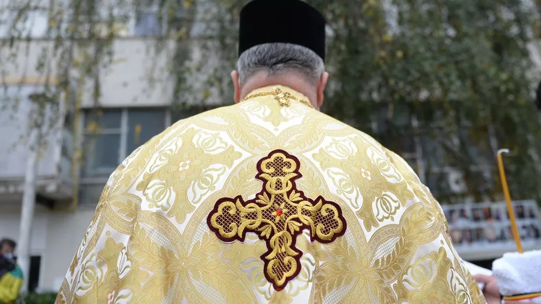 Predica unui preot de la mânăstirea Putna împotriva războiului din Ucraina