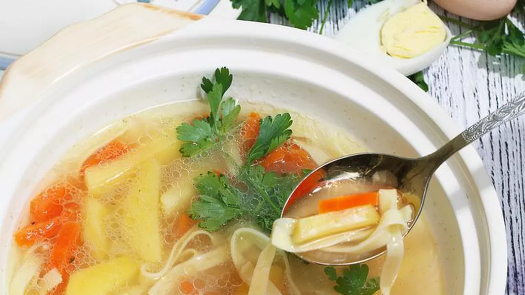 Supă de zarzavat Rețetă de post simplă și delicioasă