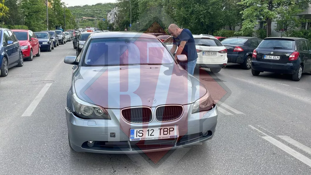 Două autoturisme au intrat în coliziune în municipiul Iași. Șoferul care a provocat accidentul era beat - EXCLUSIV FOTO UPDATE VIDEO