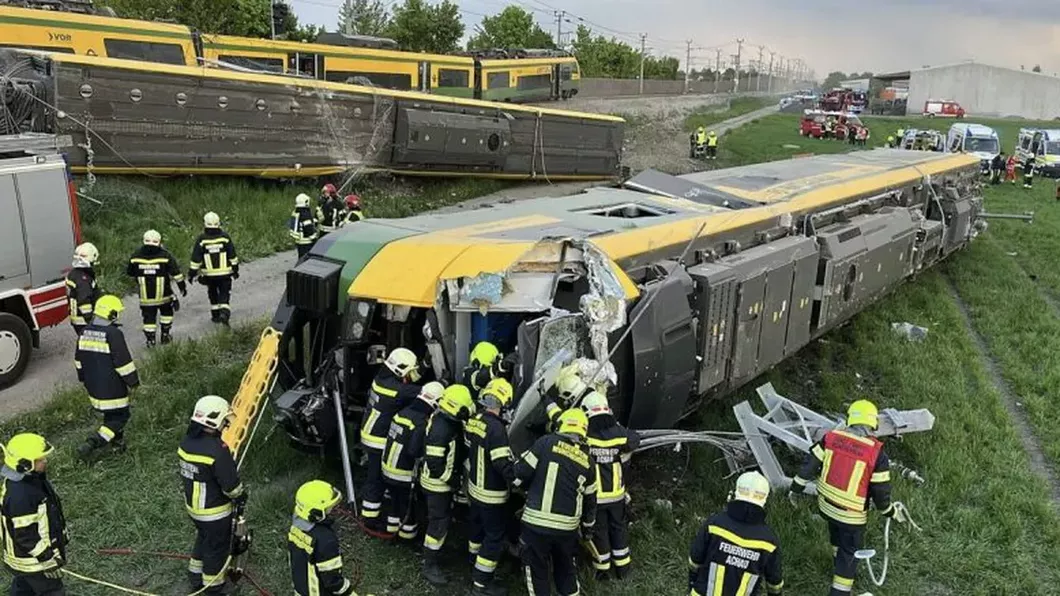 Accident feroviar grav în Austria. Un tren de pasageri a deraiat