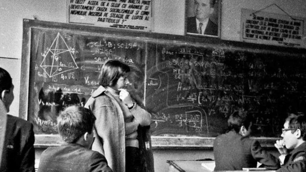 Profesor de matematică Elevii de 10 la Evaluarea Naţională n-ar fi luat nici 5 la examenul din 1985