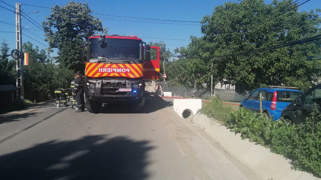 Incendiu la un magazin din comuna Bârnova județul Iași. Pompierii intervin de urgență - EXCLUSIV UPDATE