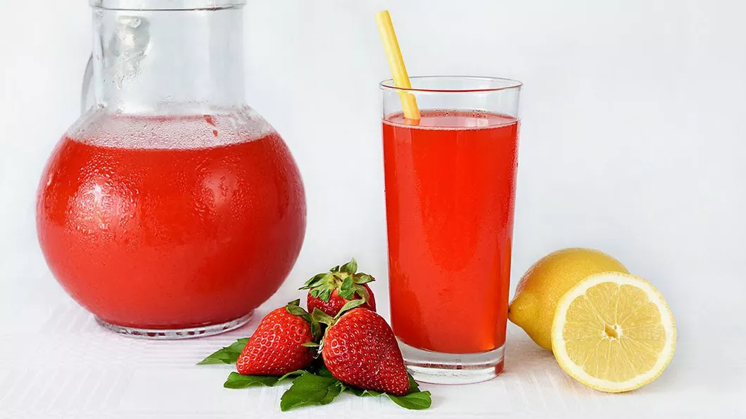 Rețetă de sirop de căpșuni delicioasă și aromată fără zahăr Află care sunt beneficiile băuturii pentru sănătate