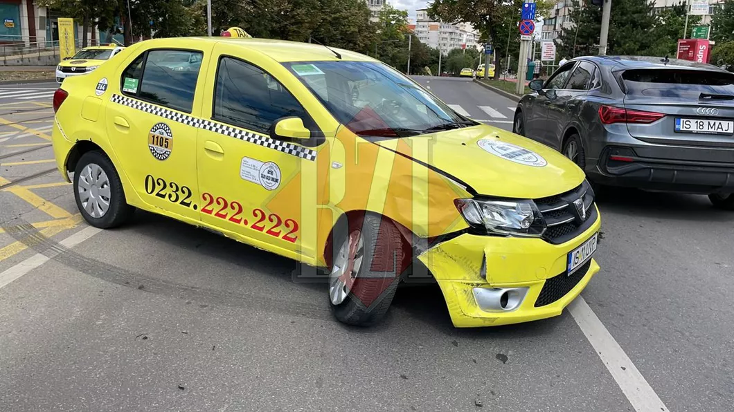 Accident rutier în zona Selgros. Două taxi-uri s-au izbit violent - EXCLUSIV FOTO VIDEO