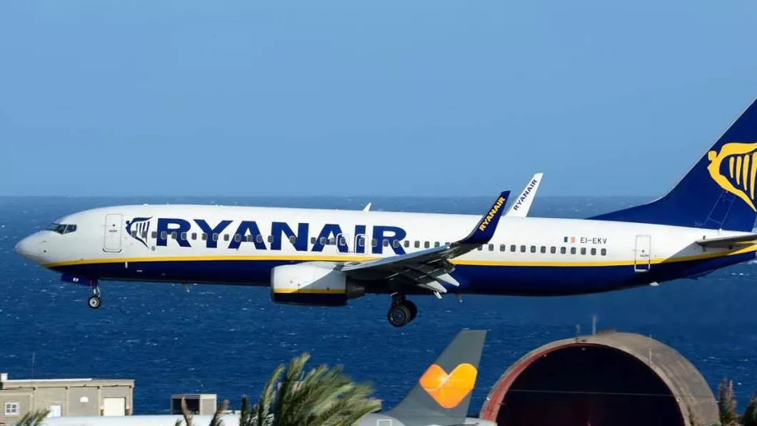 Ryanair își anulează zborurile programate. Vor fi afectați peste 80.000 de pasageri