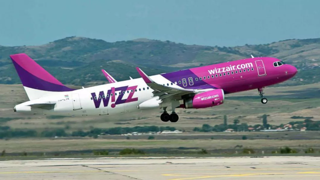 Două din trei zboruri amânate de Wizz Air la Iași Bătaie de joc din partea companiei - GALERIE FOTO