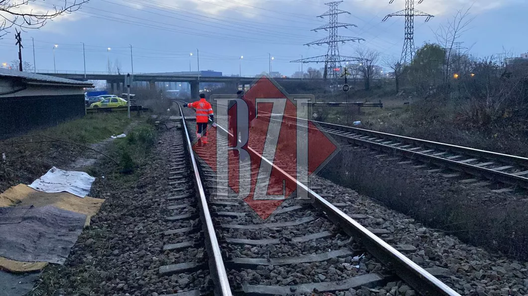 Accidentele mortale se țin lanț la Iași Un bărbat a decedat după ce a fost lovit de tren lângă Cavalerul Medieval - EXCLUSIV UPDATE FOTO VIDEO