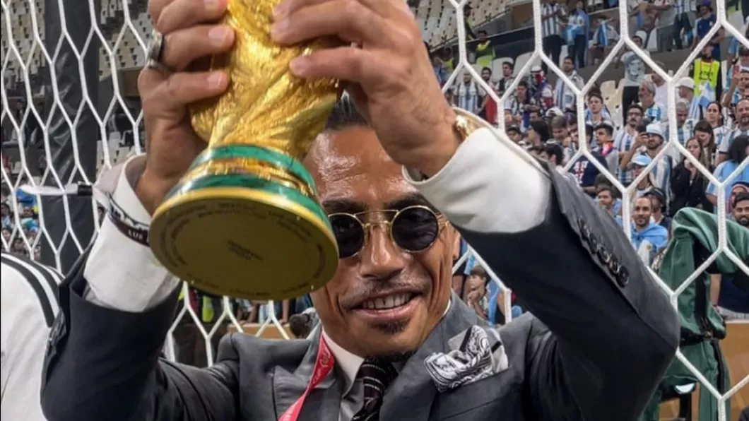 FIFA anchetează prezența bucătarului milionar Salt Bae la finala Cupei Mondiale după ce s-a pozat cu trofeul Argentinei