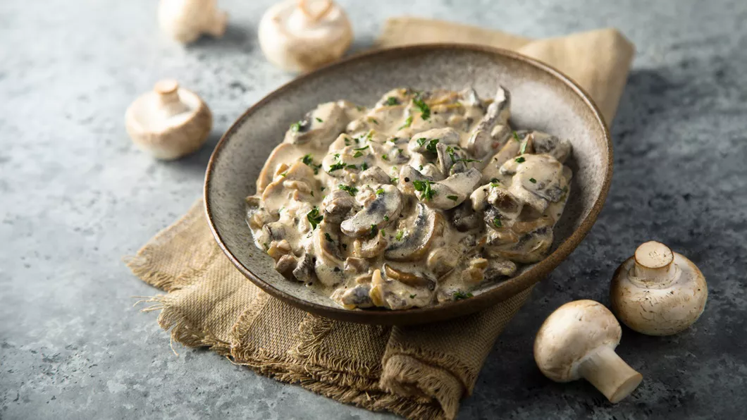 Tocăniță de ciuperci un preparat gustos și ușor de făcut. Rețeta cu care vei obține un adevărat deliciu