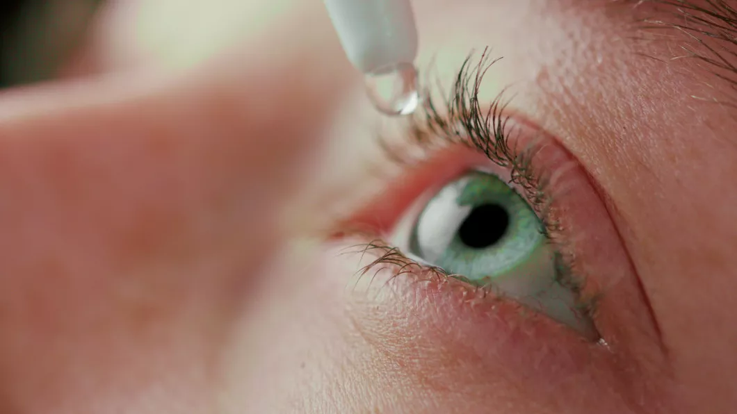 Cum se folosesc picăturile de ochi Află totul despre utilizarea incorectă a acestora - VIDEO