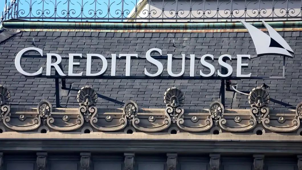 Credit Suisse preluată de UBS pentru suma de 2 miliarde dolari