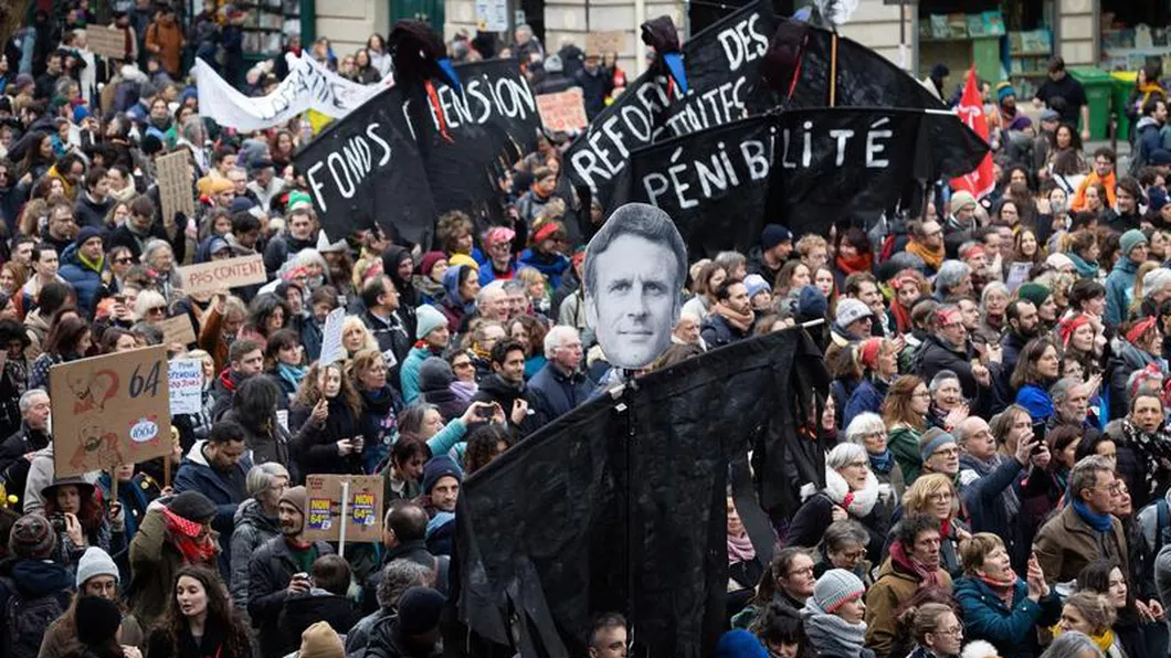 Haos și violență la protestele din Franța Peste 500.000 de oameni sunt pe străzi