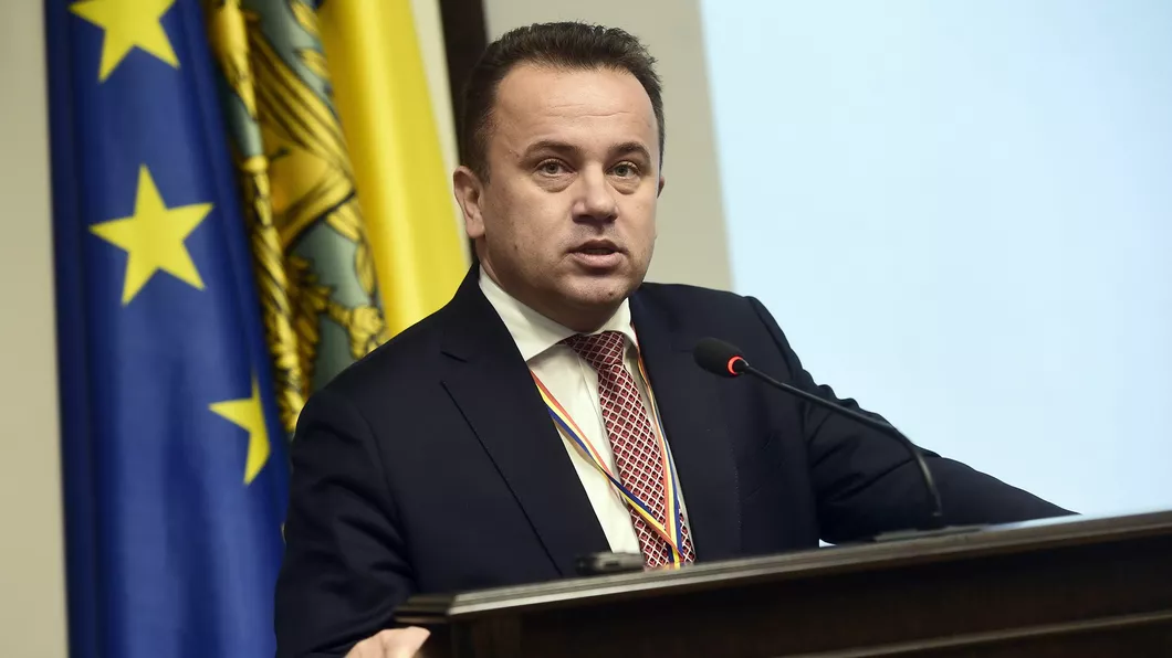 BZI LIVE - Președintele interimar APP România și fost ministru al Educației Liviu Marian Pop despre scandalul în care sunt implicați elevi care fac trafic de droguri Intenţionat parcă nu vrem să întărim legislaţia