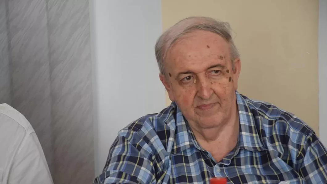 Durere fără margini la Iasi A murit unul dintre cei mai iubiți și longevivi jurnaliști Dan Teodorescu a plecat spre stele - FOTO