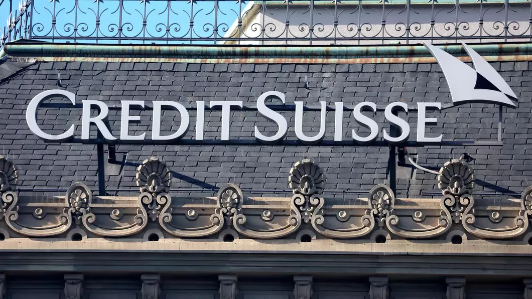 Procurorii elveţieni investighează preluarea Credit Suisse de către UBS Group