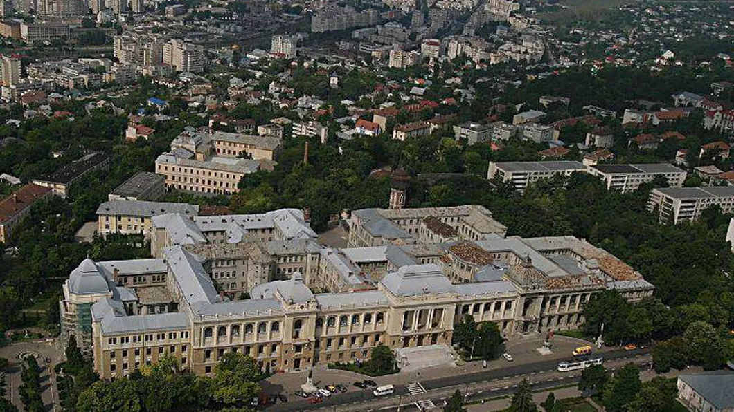 După foarte mulţi ani UAIC Iaşi la egalitate cu cea mai mare universitate din România