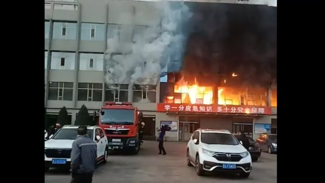 Incendiu devastator în China 11 persoane au murit iar alte 51 au fost rănite grav