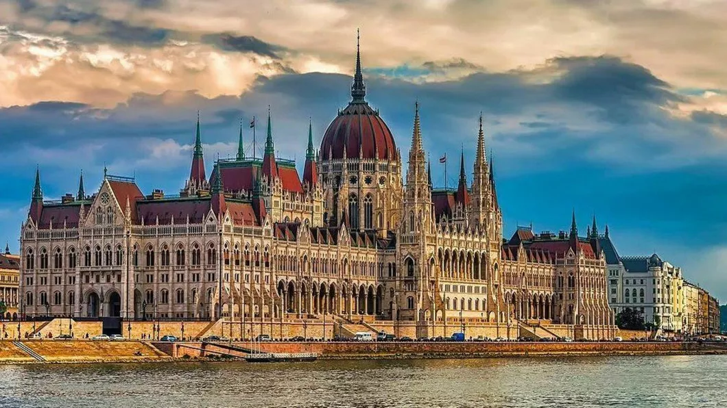 Parlamentul ungar adoptă o lege pentru combaterea interferențelor străine în procesul electoral