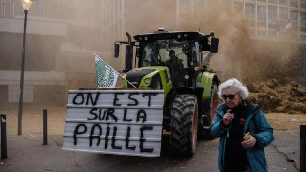Fermierii din Franța și Lituania au început să protesteze urmând exemplul colegilor din alte ţări - VIDEO