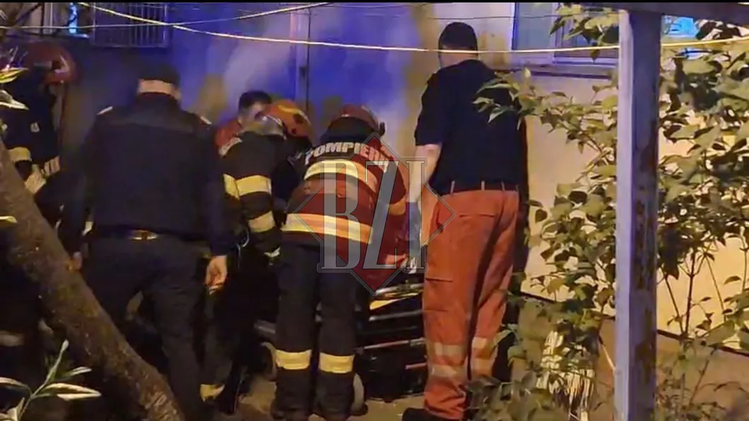 Caz șocant în cartierul Alexandru cel Bun municipiul Iași O tânără s-a aruncat de la etajul unui bloc - FOTOVIDEO UPDATE