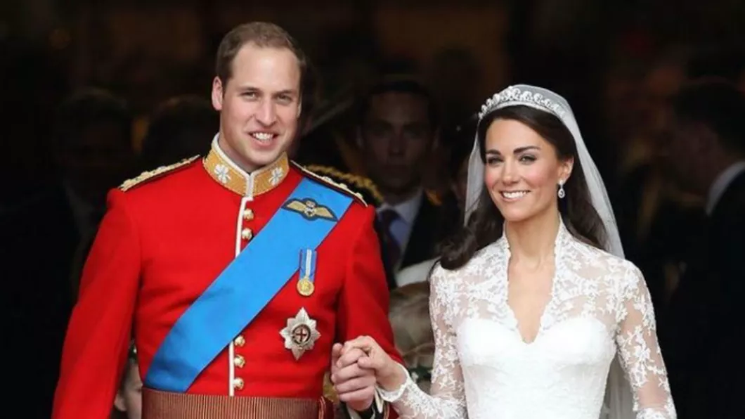 Prinţul William a revenit la îndatoririle publice după dezvăluirea cancerului de care suferă soţia sa Kate. Primele imagini cu acesta
