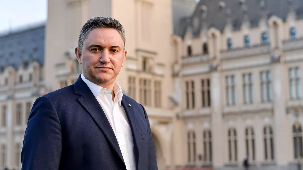 Marius Eugen Ostaficiuc candidatul AUR la președinția Consiliului Județean Iași  Tronsonul Ungheni-Moțca stă blocat de doi ani A fost tăiat neoficial de la finanțarea europeană