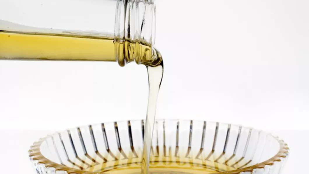 De ce uleiul de macese este mai bun decat botoxul