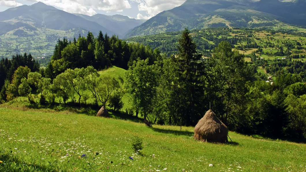 Destinatii perfecte pentru o vacanta de Paste pe plaiuri mioritice - FOTO