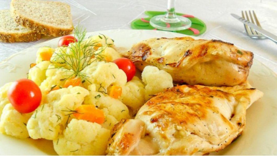 Piept De Pui Umplut Cu Legume Toate Gospodinele Trebuie Sa Stie Reteta Asta Bzi Ro