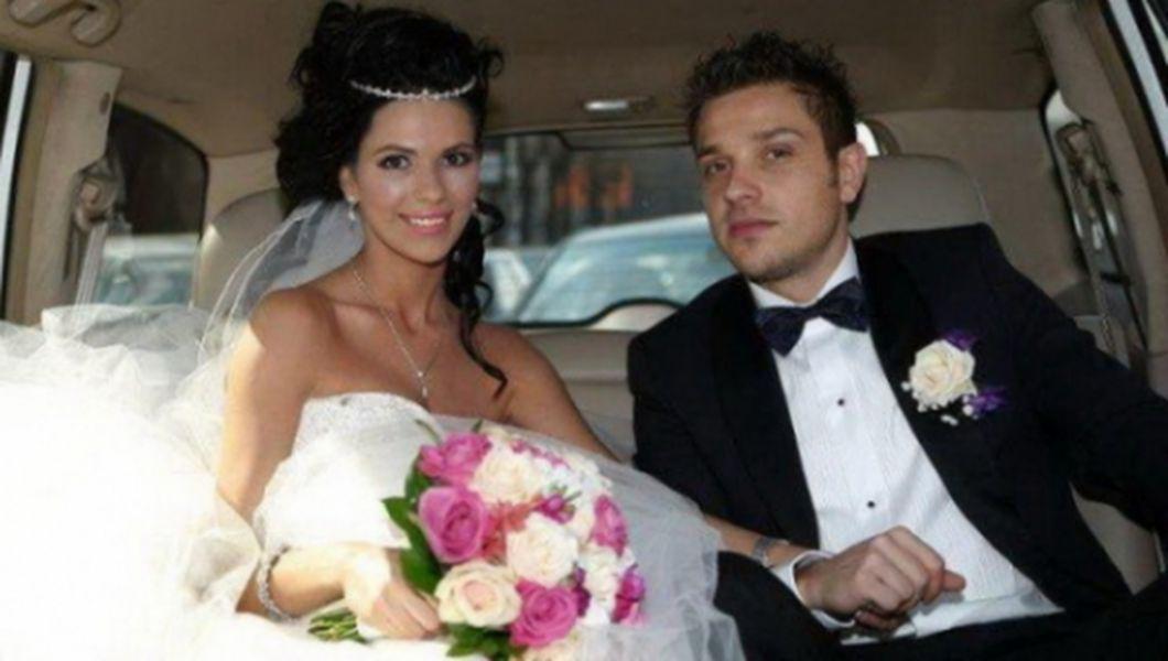 Andreea Bododel Si Tibi Balan S Au Casatorit Vezi Cat De Frumoasa A Fost Bruneta Mireasa Si Cat De Fericit Mirele Buna Ziua Iasi Bzi Ro