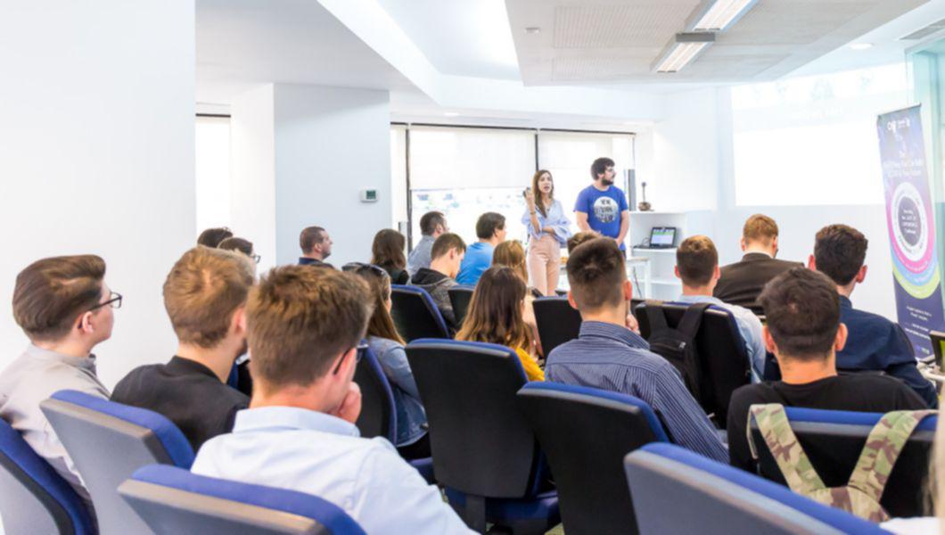 Peste 400 De Studenti Devin Angajati Pentru O Zi In Saptamana Portilor Deschise La Ubc Palas Iasi Buna Ziua Iasi Bzi Ro