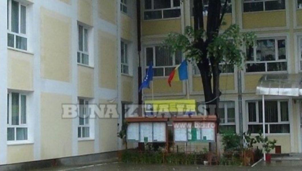 Evenimente Dedicate Zilei De 9 Mai La Scoala Gimnaziala Ionel Teodoreanu Iasi Te Salutam Cu Respect Europa Au Spus Intr Un Glas Elevii Scolii Bzi Ro