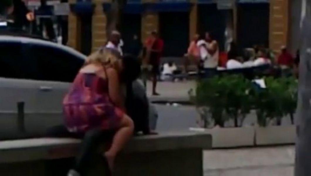 Incredibil Doi Tineri Fac Sex Pe Strada In Vazul Lumii Video 18 Buna Ziua Iasi Bzi Ro