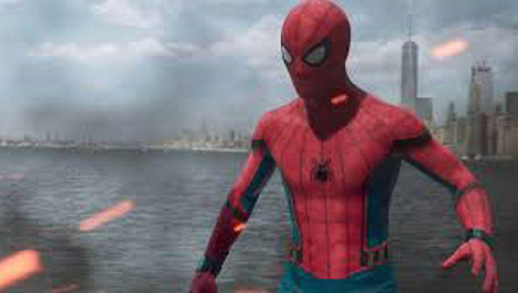 Spider Man Far From Home S A Mentinut Pe Primul Loc In Box Office Ul Nord American De Weekend Bzi Ro