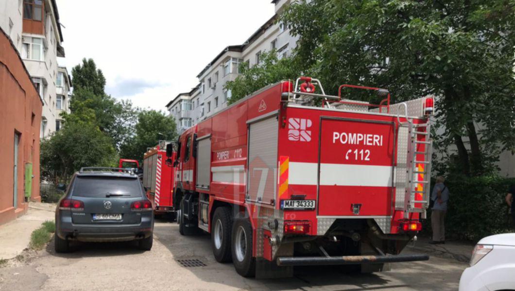 Exclusiv Incendiu La Un Imobil Din Galata Pompierii Au Intervenit De Urgenta Foto Bzi Ro