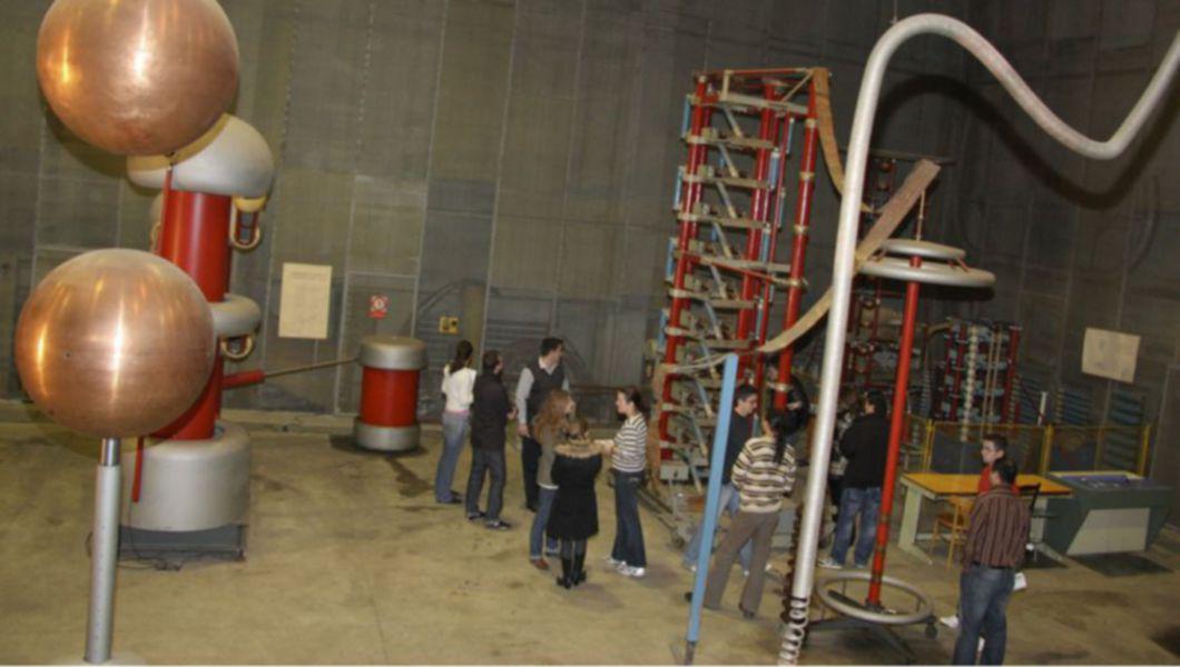 Faureste Ti Un Viitor Electrizant La Facultatea De Inginerie Electrica Energetica Si Informatica Aplicata Foto Buna Ziua Iasi Bzi Ro