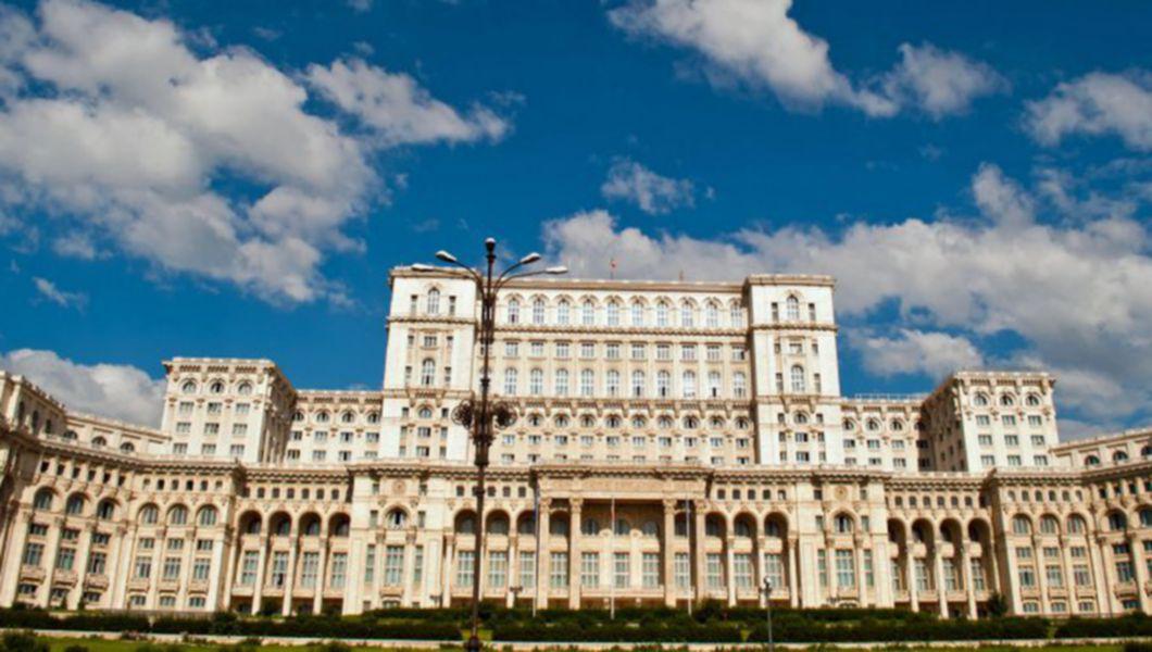 Vizita De Studiu La Palatul Parlamentului Elevii Ieseni Vor Invata Despre Politica Din Romania Buna Ziua Iasi Bzi Ro