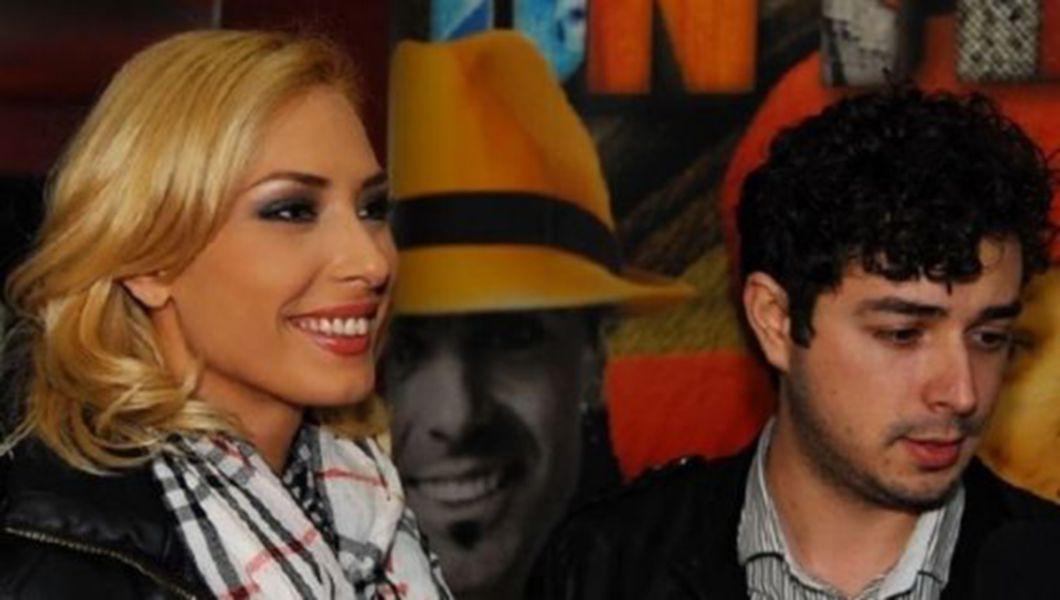 Iulia Vantur Si Marius Moga Se Impaca Cand Gasesti Un Om Special Il Pastrezi In Viata Ta Buna Ziua Iasi Bzi Ro Vacanta de vara e momentul pe care multi il asteapta cu nerabdare. bzi