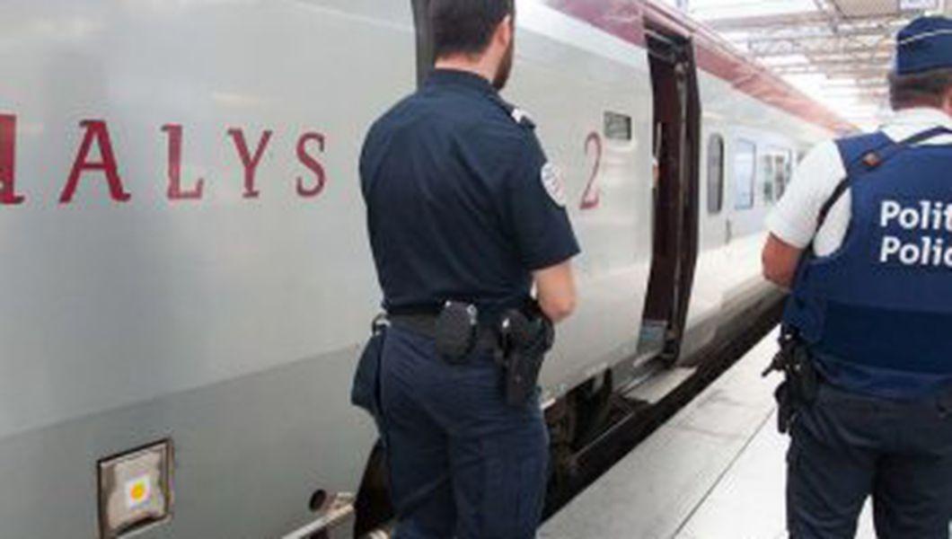 Teroare In Elvetia Atac Intr Un Tren De Pasageri Doi Morti Bzi Ro