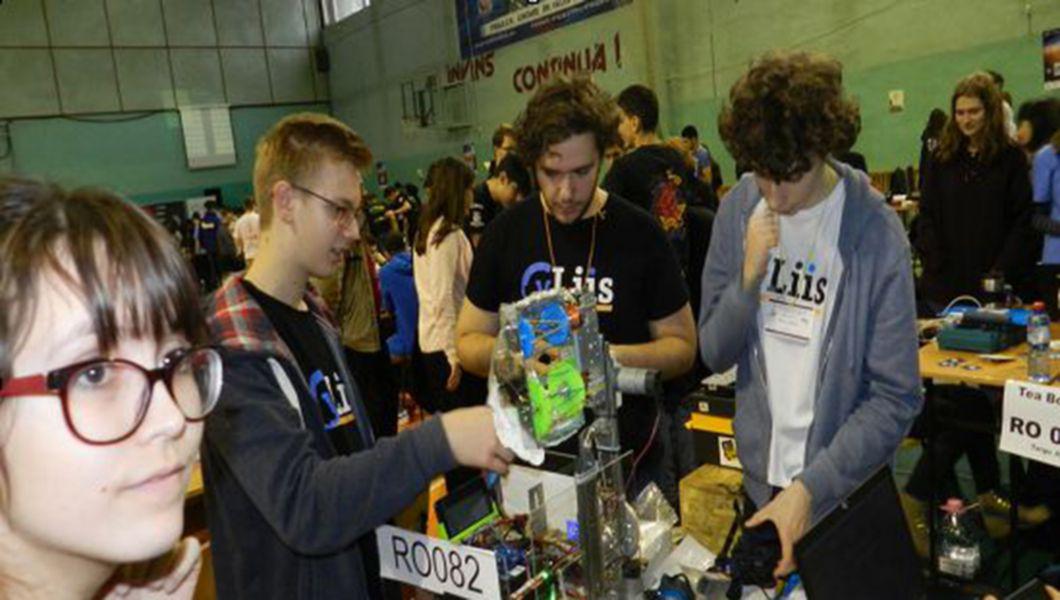 Ispravile Din Atelierul De Robotica Cyliis Liceul Teoretic De Informatica Grigore Moisil Iasi Buna Ziua Iasi Bzi Ro